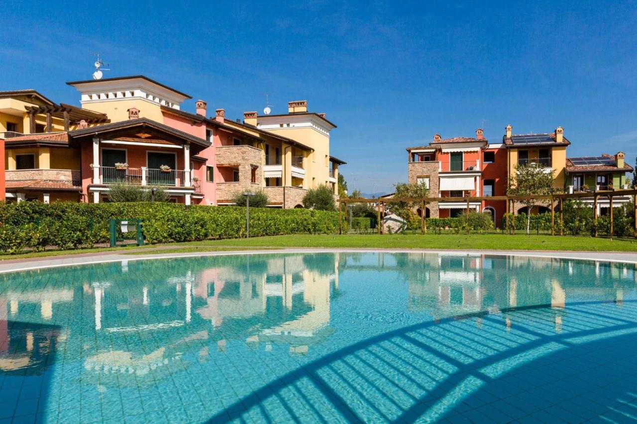 Appartamento Essenza Sirmione Exterior photo