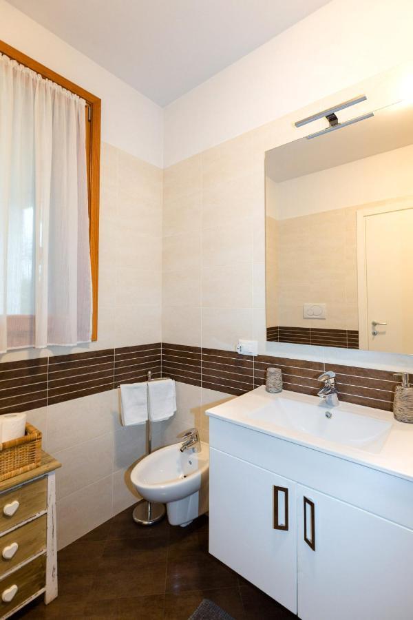 Appartamento Essenza Sirmione Exterior photo